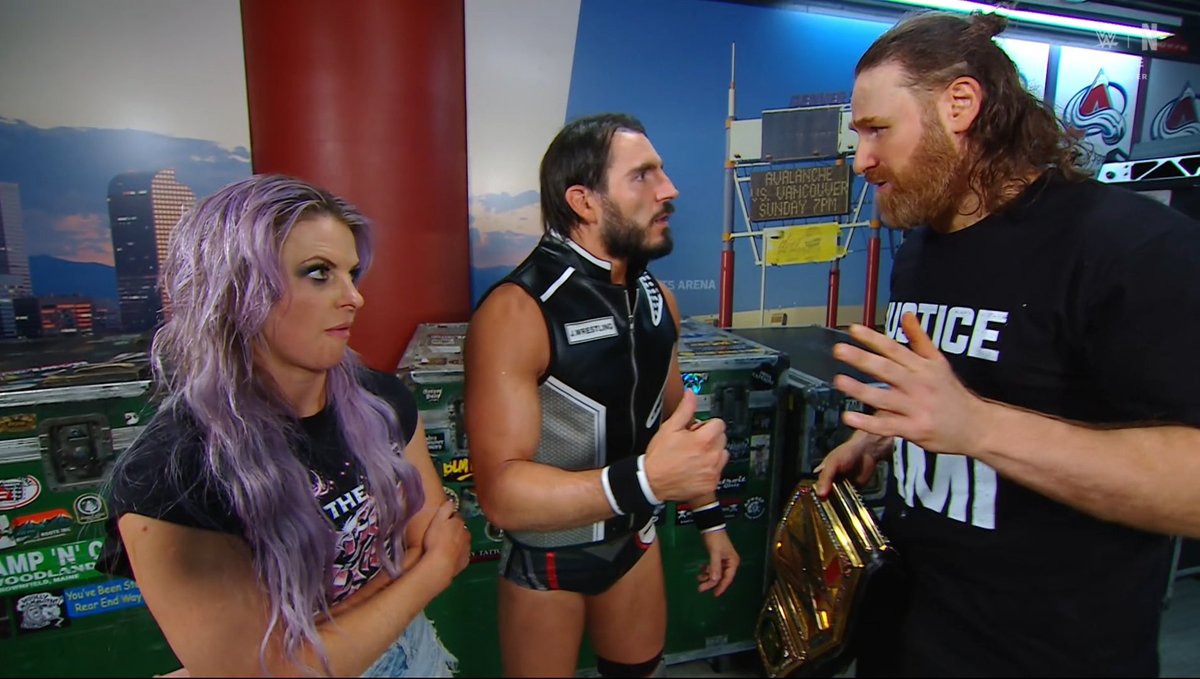 TheDEEsciple's tweet photo. LOOK at Candice bro she's so tired of him 😭 https://t.co/E75nP9bLJR