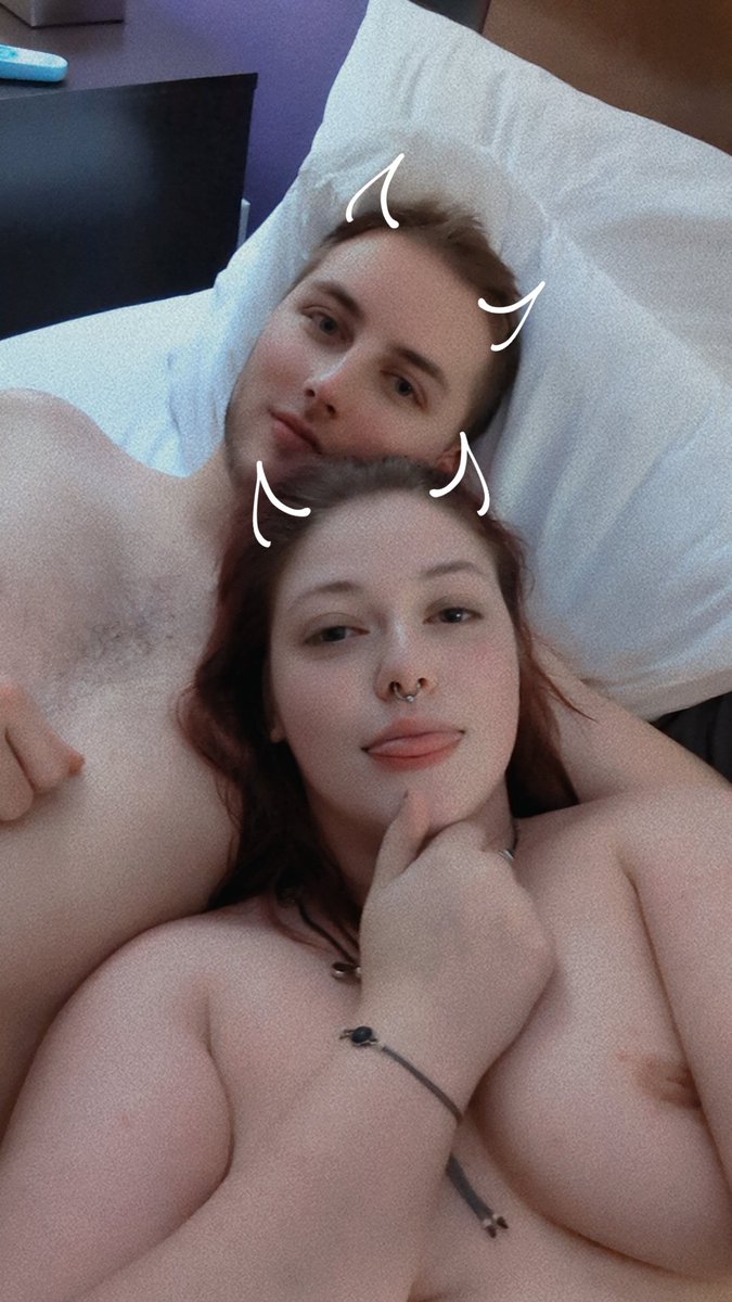 Sweet_Bug96's tweet photo. I love a man that will take silly filter pictures with me 🥰😋 https://t.co/AE4RG4aQIl