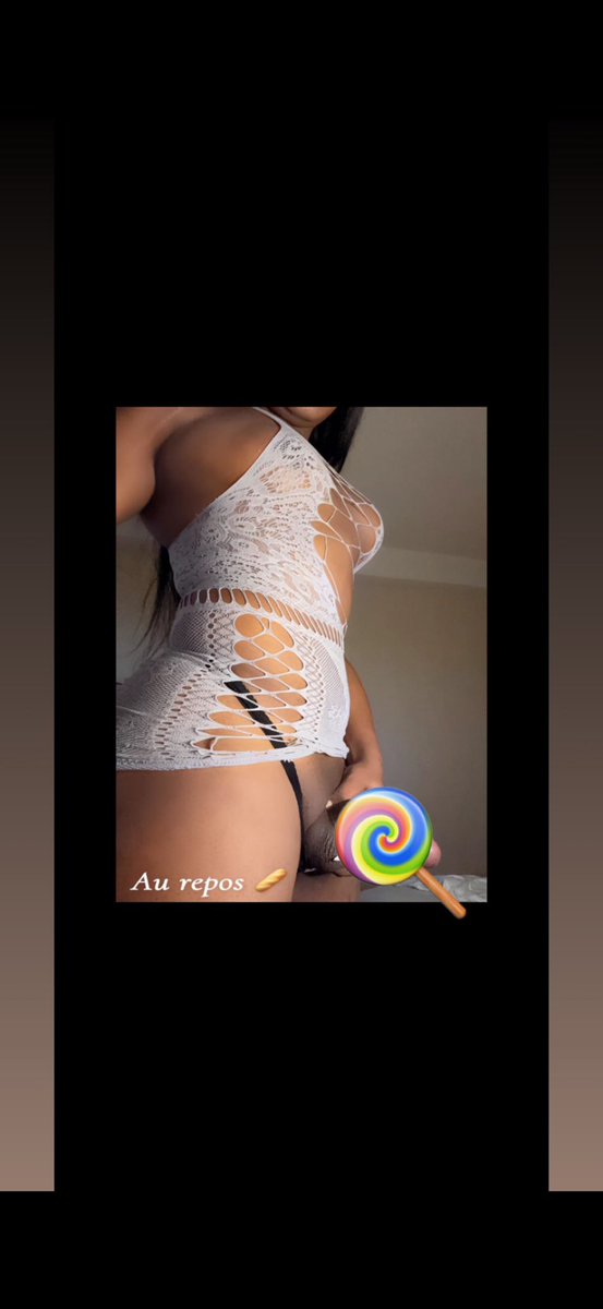 LaytanaNevess's tweet photo. Sans censure tjr sur mon mym ou je poste toutes mes sextape 
-active 
- passive 
-ejac….

Bref vous attendez quoi 

https://t.co/6VPlB6U0L6 https://t.co/ZnNi4w8AOd