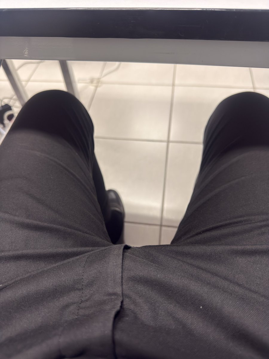 b_2ank's tweet photo. Ngiennnn yark taek 😩 https://t.co/z0h6TPE22e