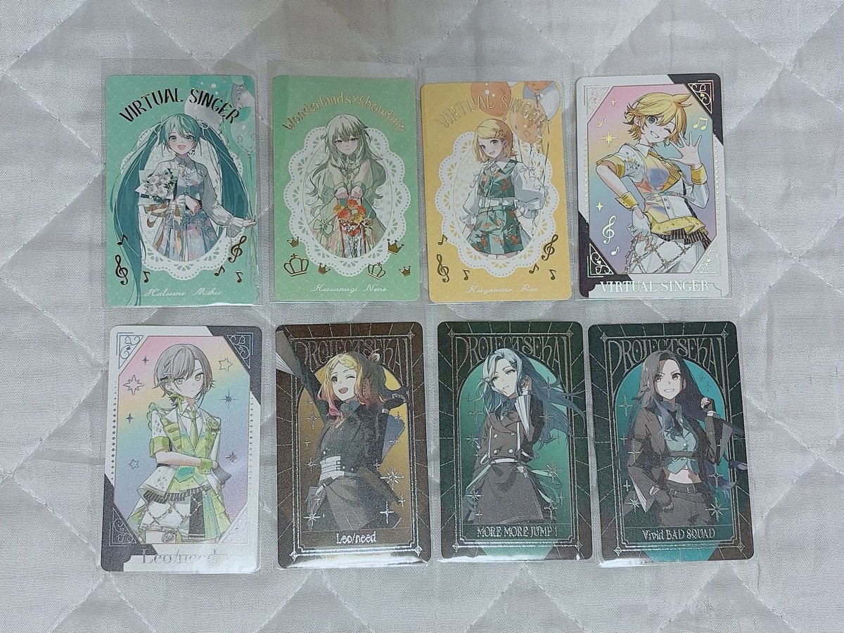 mnm__prsk's tweet photo. 交換 譲渡
プロセカ　グリカ　グリーティングカード
6周年 5周年 4周年

譲: 画像の内容　4枚目は箔押し

求: 同種　もしくは異種(エピカ)
　えむ, 冬弥, こはね, まふゆ, みのり, ルカ
譲渡　100円/枚

本日3日感謝祭現地、公演前後お手渡し可能です
画像IDなしですみません🙏
詳細はツリー下↓ https://t.co/TxiVuj0Z7w