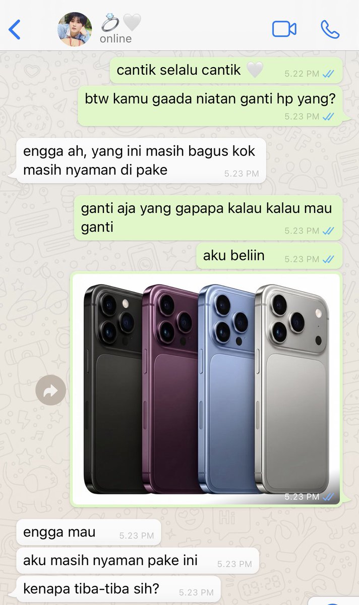tokyumoon's tweet photo. ──★ ˙🍓 acillo &amp; hugo

daily life rumah tangga 🤗 
edisi hugo with iPhone 18 Pro Max

#harukyu few tweet au
©️tokyumoon https://t.co/7wgv1tcNnV