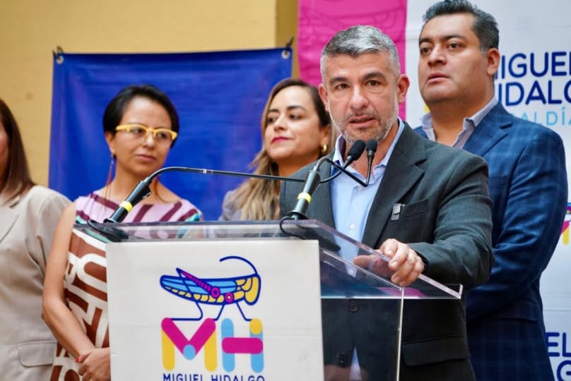 Reflexion24Info's tweet photo. 🏗️⚖️ #MauricioTabe y legisladores del #pan anunciaron un frente para dar seguimiento a casos de desarrollos señalados por posibles incumplimientos de uso de suelo en #MiguelHidalgo. También pedirán #transparencia sobre resoluciones del #TJA
🔗 https://t.co/GHOo14FqQ9
#usosdesuelo #CDMX #reflexion24informativo
