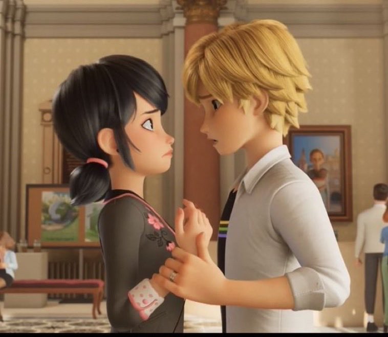 MarieMJLM's tweet photo. Por favor, que DISLOVE (Desamor), no se refiera a Mari diciéndole a Adrien que ya no lo ama (Paralelismo a Chat Blanc) para romper con él sin razón. Eso sería ya mucho y honestamente no la defenderé de nada , Adrien tampoco merece que le sigan mintiendo y sufrir 💔 https://t.co/1cbx6nf0JV