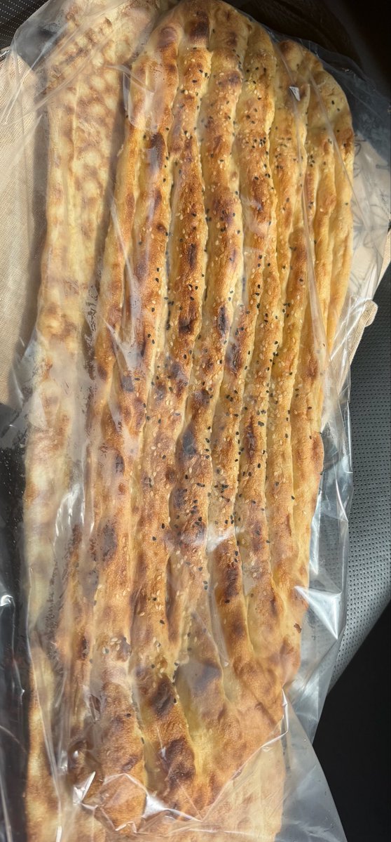 RodgerShanahan's tweet photo. Best Persian bread in Sydney is still to be had in Merrylands. Always worth the trip #Iran #Afghanistan https://t.co/21PBXNmaXm