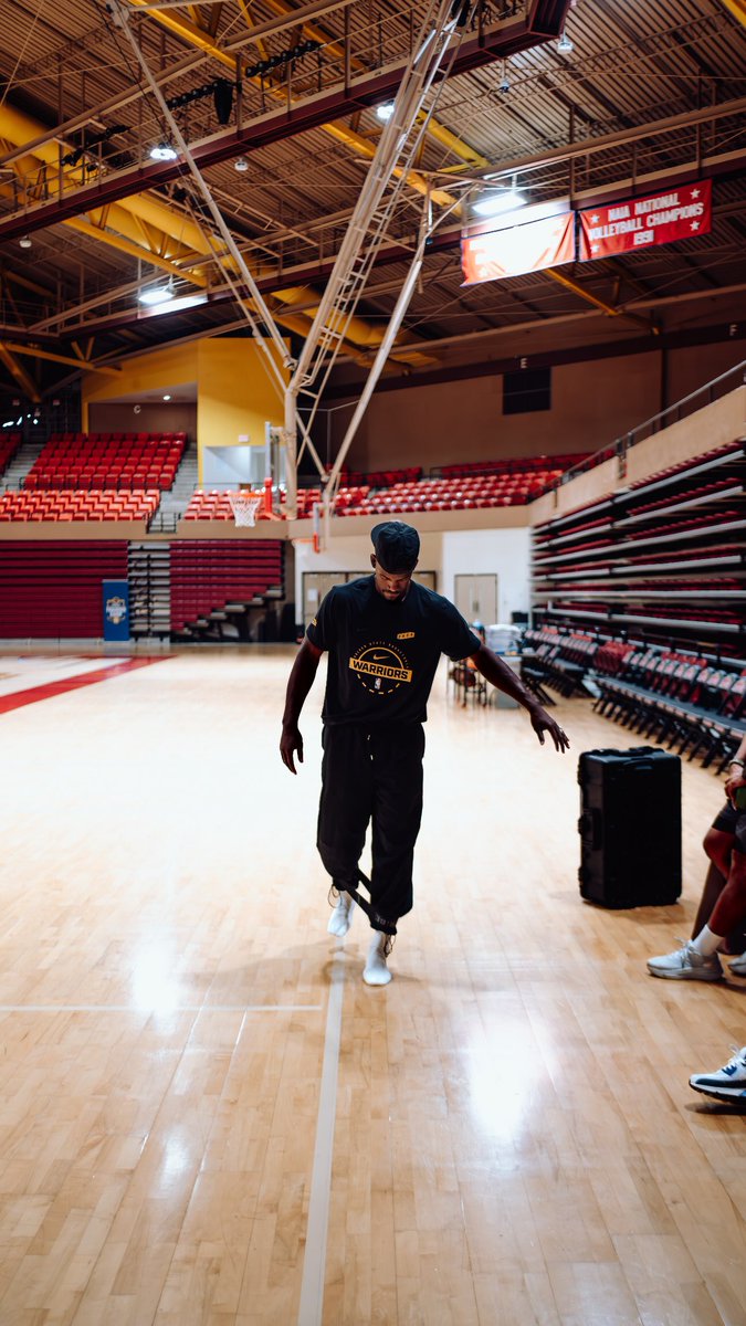 jinthirty's tweet photo. Jimmy Butler on IG ft. Rick Celebrini 🔥 https://t.co/eFyGIjuLpj