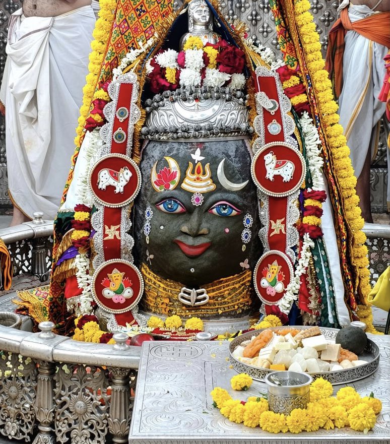 12Jyotirling's tweet photo. श्री महाकालेश्वर भस्म आरती दर्शन | 03.10.2026

Shri Mahakaleshwar Bhasma Aarti Darshan | 03.10.2026 https://t.co/TwFqBA5fpg