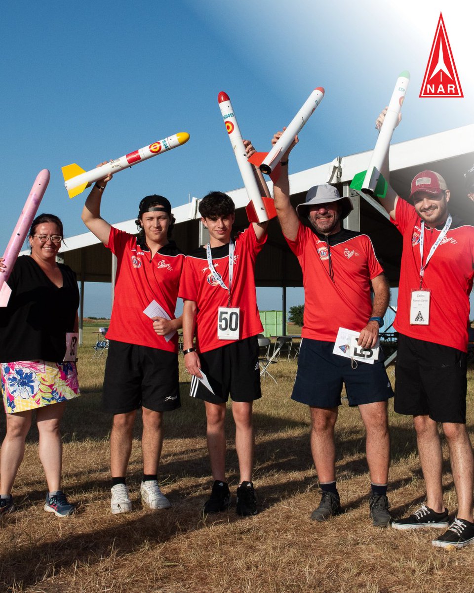 NARRockets's tweet photo. Help a rocketeer make exciting memories with the NAR community by purchasing a membership for them!  Just log into your account on our website, go to your Profile/More Member Options, and check out Gift Memberships: https://t.co/sX1AewLnIY https://t.co/rtWFYjGldP
