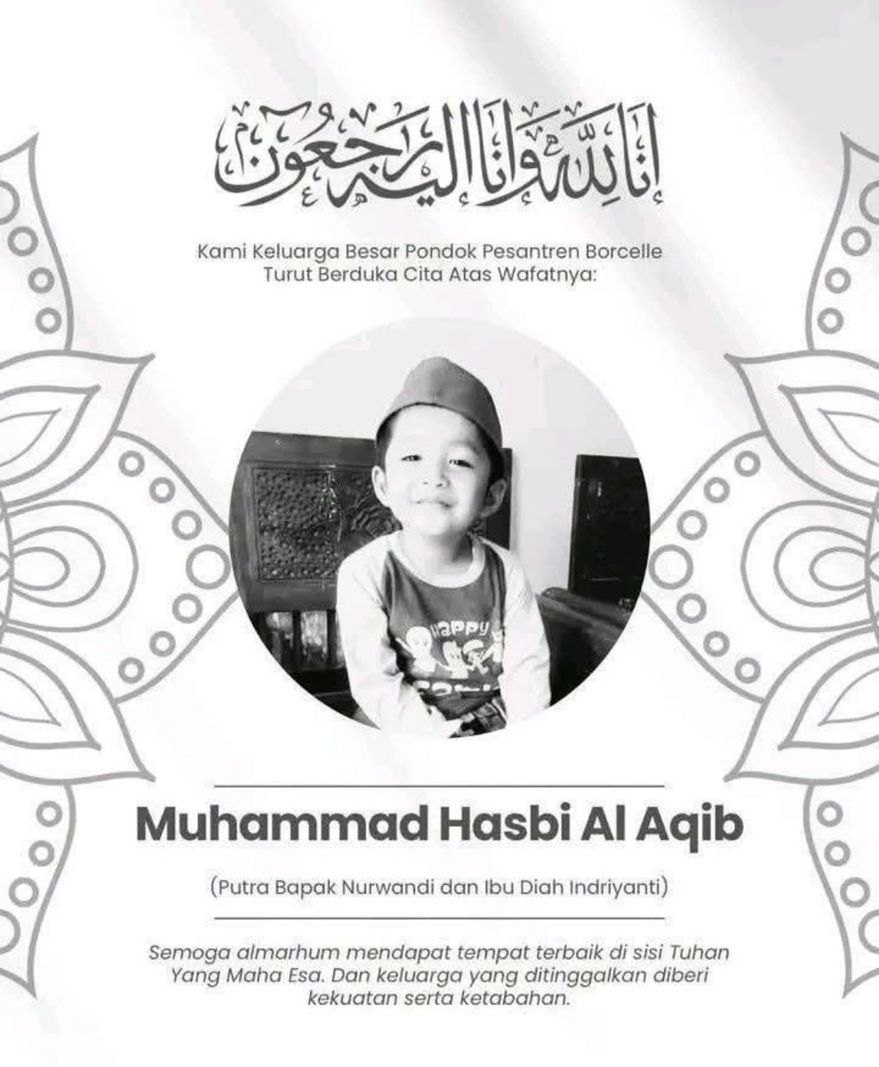 ardisatriawan's tweet photo. Innalillahi wa inna ilaihi rooji’uun:.

Ya Allah bener bener speechless..
Ampe ga berani ngikutin detail beritanya karena nyesek banget😭

Katanya adik ini meninggal akibat pembulian dan kekerasan oleh teman teman sekolahnya. Dikeroyok😭.

Parah sih. Ortu pelaku harus bertanggung jawab!