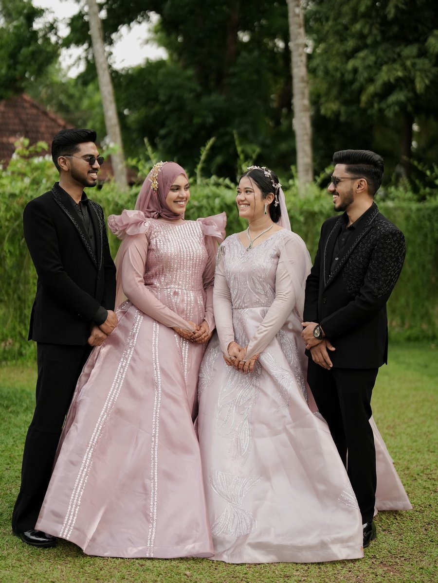 ShainaMiche1's tweet photo. Two souls, one forever 
Wrapped in love, sealed with smiles 
BRIDE @ish. xana_ @_. shahanahhh_. o https://t.co/J6kapgwD4H