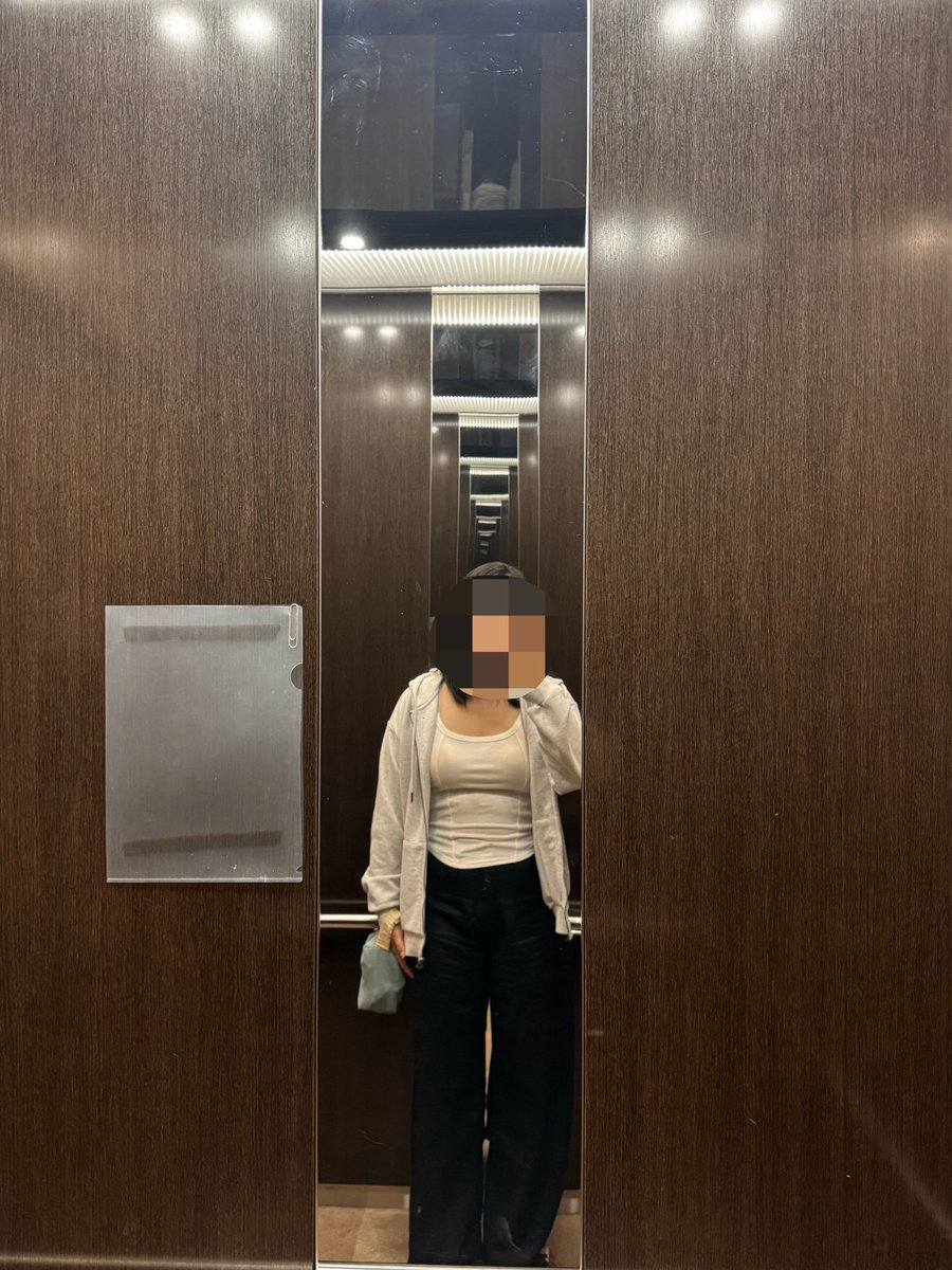 3_woll's tweet photo. 운동 다시 해야겠다••• https://t.co/HBte01p2Vk