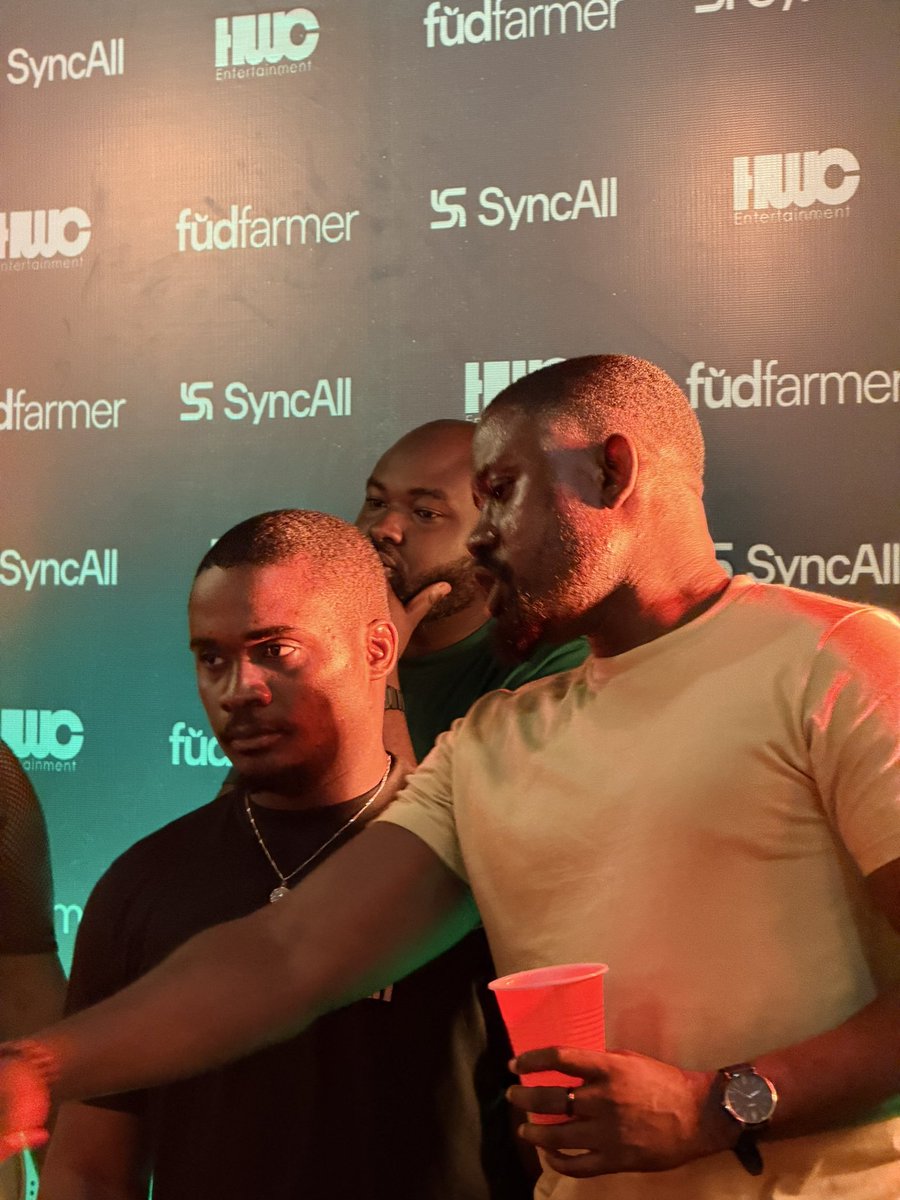 InniCross's tweet photo. Tonight, we hosted the SyncAll Listening Lounge with Ifé, alongside @SyncAllMusic , @hwcstudio and @FudFarmer .

Here’s a little glimpse of the night through our lens. 📸

#Innicross #SyncAll #Ife #ListeningLounge #NigerianMusic #MusicExperience https://t.co/qziME8Chuj
