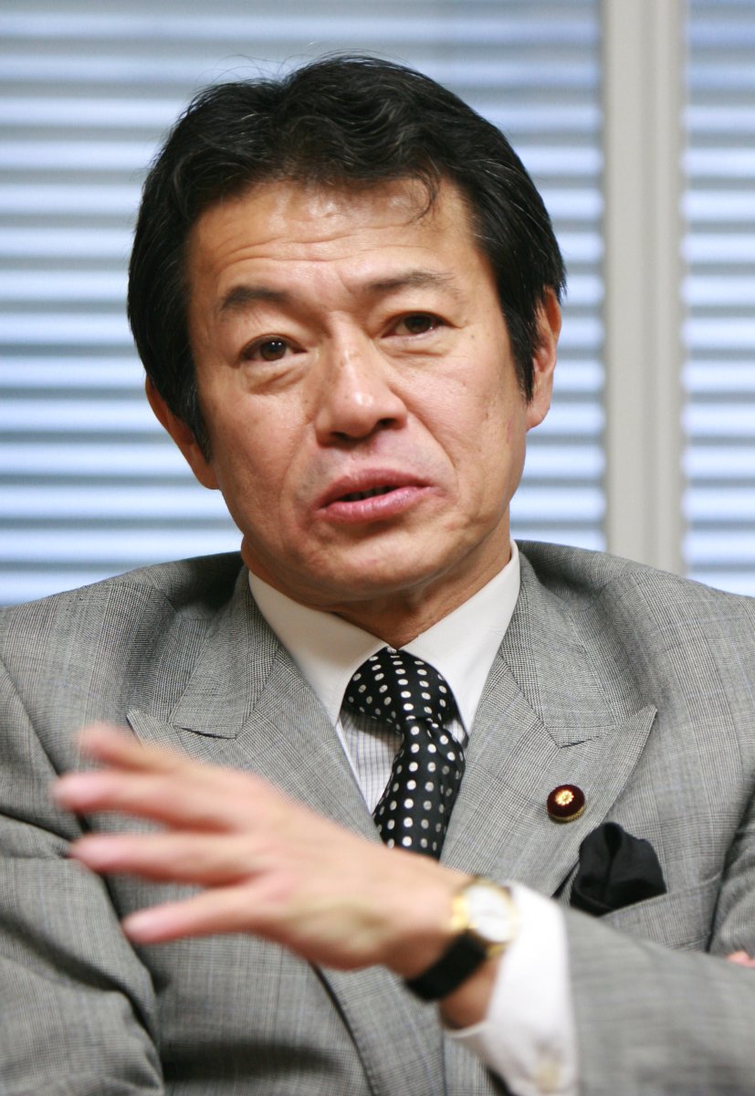 yukanfuji_hodo's tweet photo. 今日は中川昭一元財務相の命日です
産経新聞の僚紙だった夕刊フジで「言わせてもらおう」という連載コラムを担当してくれました
２００６年１１月の第１回は「核議論について」
日本を取り巻く安全保障の危機をいち早く察知していました
心からご冥福をお祈りいたします
#中川昭一 #核議論 #夕刊フジ https://t.co/DGKXYyCqTl