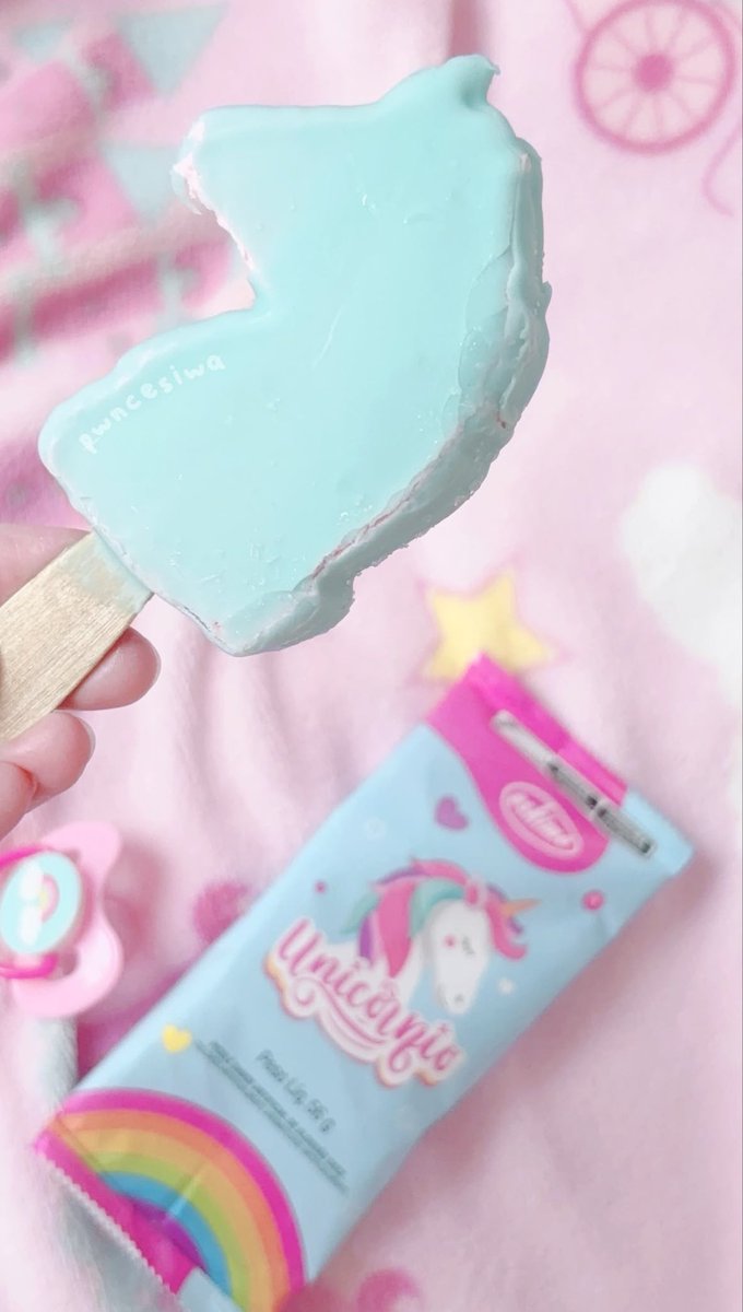 fwnfettiii's tweet photo. i want ice cream !! https://t.co/xv9dRdMFW9