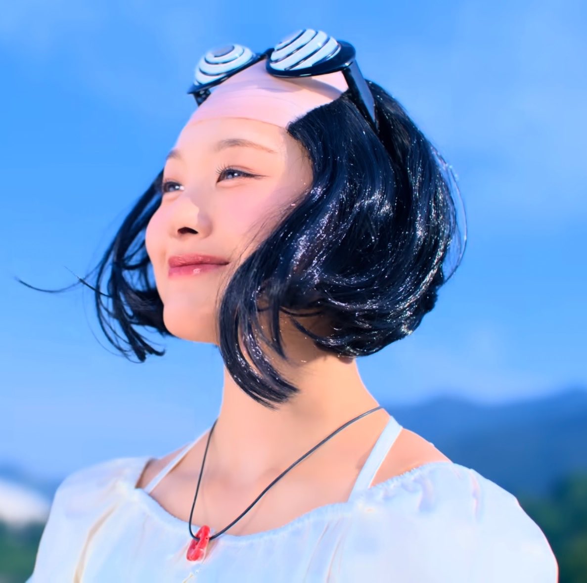 MAY_0819_'s tweet photo. 12月13日に国立競技場に行くK-POPオタクへ。
リセンヌはこんなグループです。 https://t.co/HbfkjUNgHb