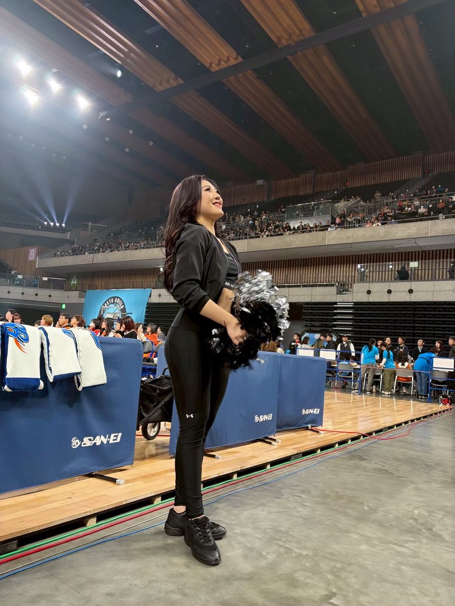minami_ud's tweet photo. ＼HOME GAME DAY🏀❤️‍🔥／
いよいよホーム開幕！！

B.LEAGUE ONEという新たな舞台へ踏み出したTUBCのギアをさらに上げられるような、2シーズン目を目指して…！！

今シーズンも、皆さまと一緒にたくさんの「青援」を届けられることを楽しみにしています🤝🏻🩵

GO! GO! UNITED!!!

#TUBC #UNITEDANCERS https://t.co/LIk1wnwep5
