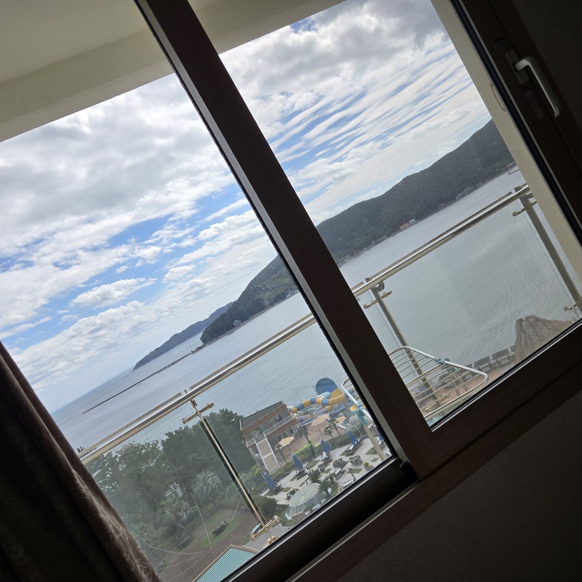 SRIN_tt's tweet photo. 바다!!!🌊 https://t.co/ygXf5ZCgrz