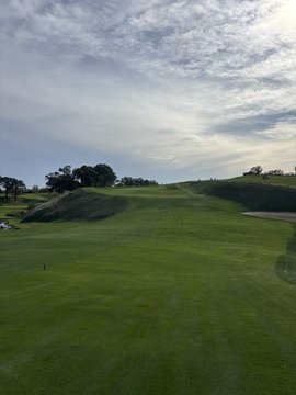 AlySinclair11's tweet photo. Touch of class at the birthplace of Minnesota golf https://t.co/HkyKZKulZa