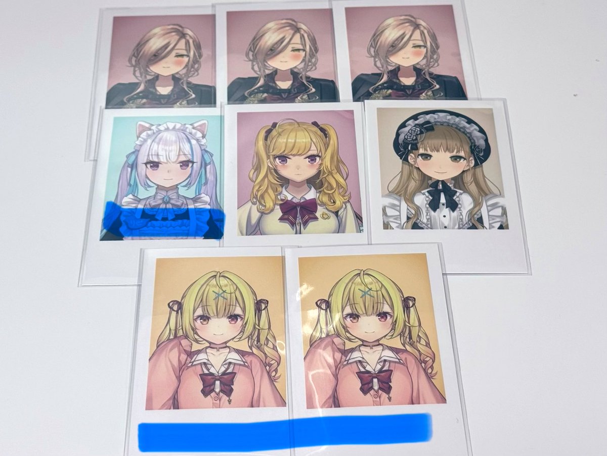 kxq24's tweet photo. にじさんじ　Another Style Goods チェキ風カード　D F H 交換

譲→
画像1

求→
画像2

郵送での交換のみになります。
よろしくお願いいたします。 https://t.co/rCOpChTxiC