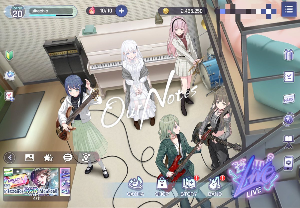 misumidoloris's tweet photo. The way everyone is happy, laughing along in the kanata ver while in the hotaru ver everyones fixated on practice…. 😔 https://t.co/L4XkhsjN0H