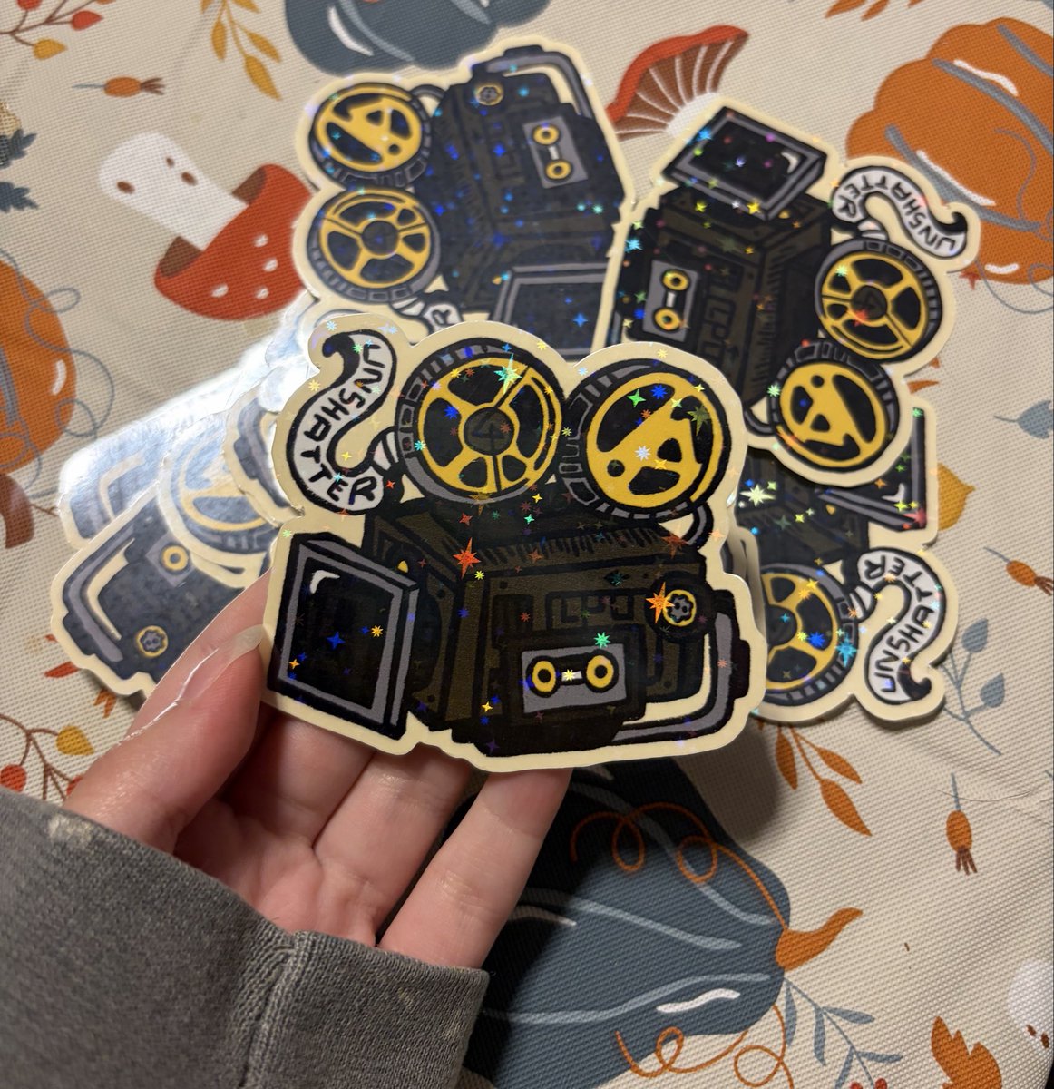StreetsSoldado's tweet photo. I made a special sticker to give out when I see UNSHATTER tomorrow! I’m really excited, I hope I can give them all out! #linkinpark #unshatter https://t.co/DMynQxHNAi