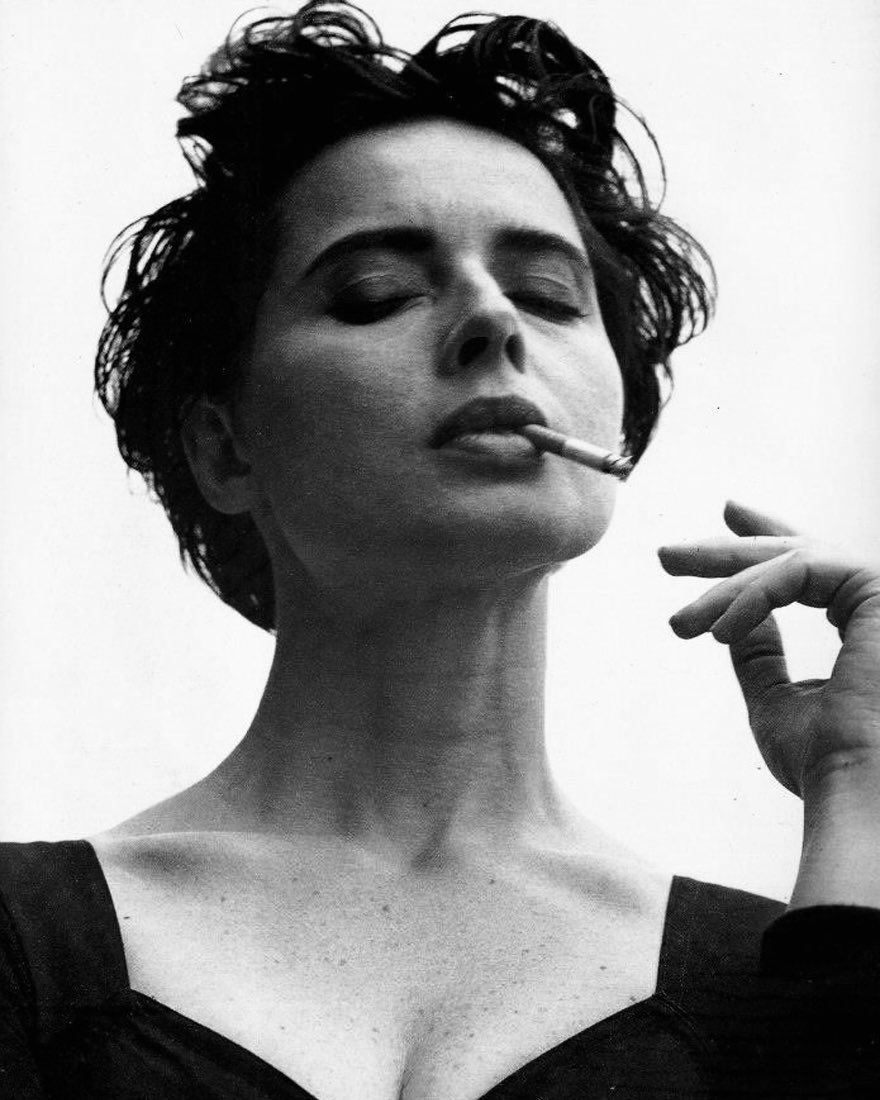 SAINTBERGMAN's tweet photo. isabella rossellini photographed by steven meisel, 1989 https://t.co/P27wMQkJKr