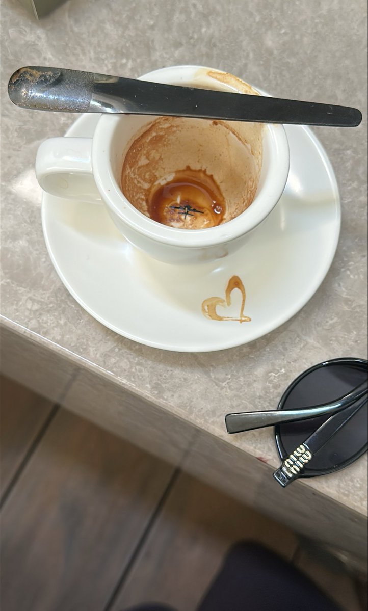 bho07_7's tweet photo. ☕️🤍 https://t.co/V6by8A8wZ6