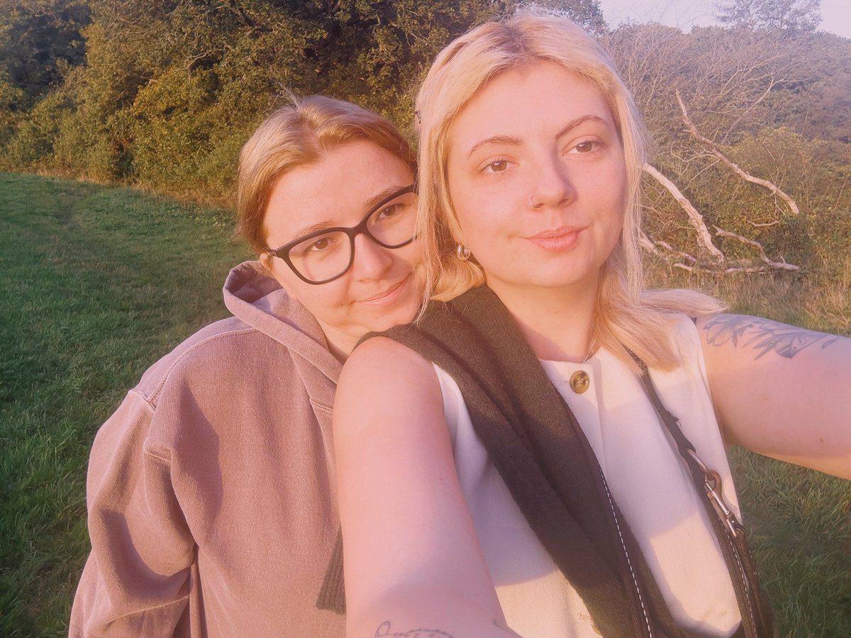 teatalkswitheve's tweet photo. i am so deeply in love. my person in every lifetime. the stars look at us and say ‘just as we planned’ https://t.co/BnwyScxmYo