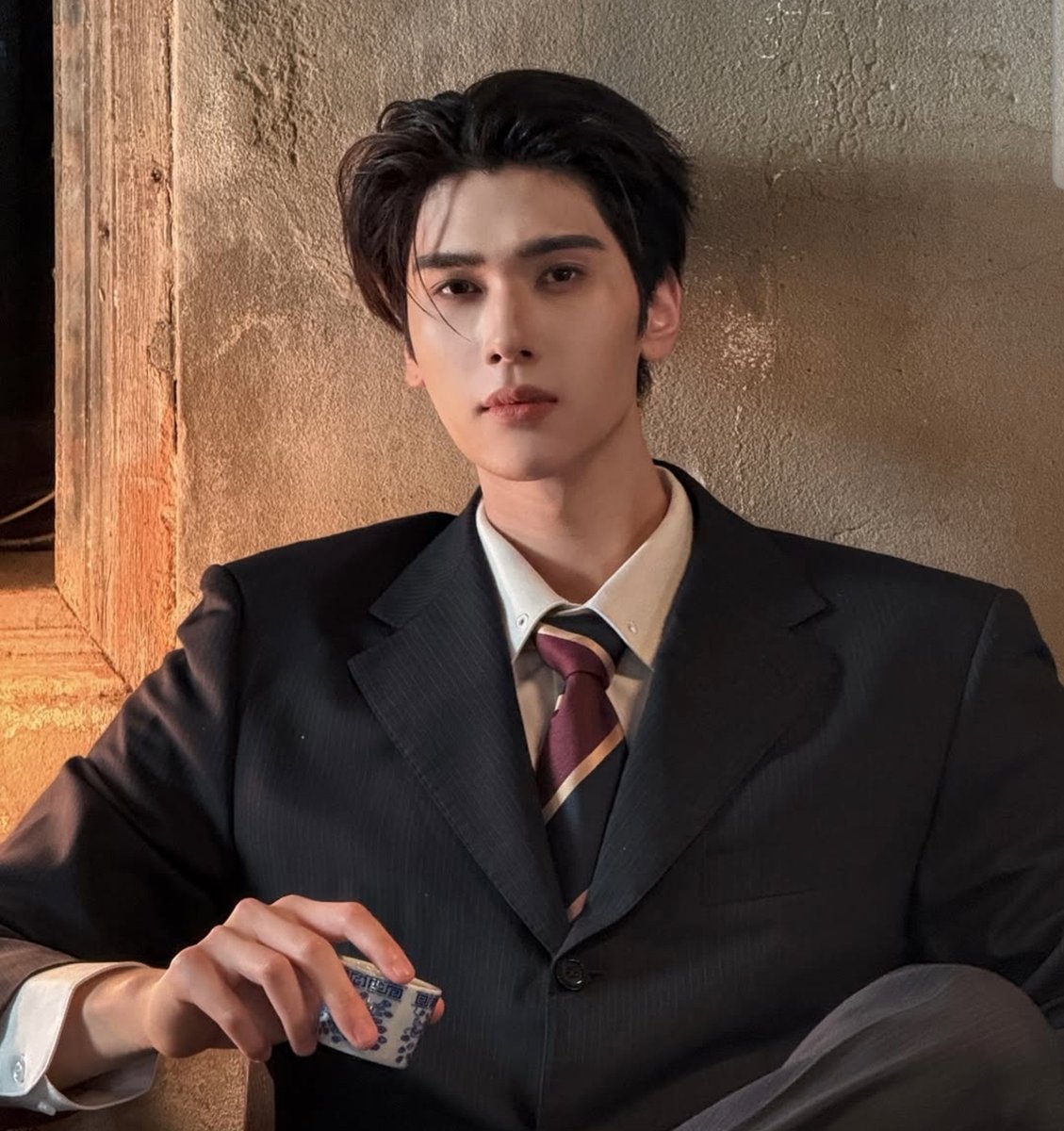 Bubbly25777's tweet photo. Dunk asking why people want him to be a teacher like bro🫪🫪 The answer is right infront of you

JOONGDUNK AISITERU TOKYO 
#JOONGDUNKxFANDAY36INTOKYO https://t.co/9QjFmRKrKR