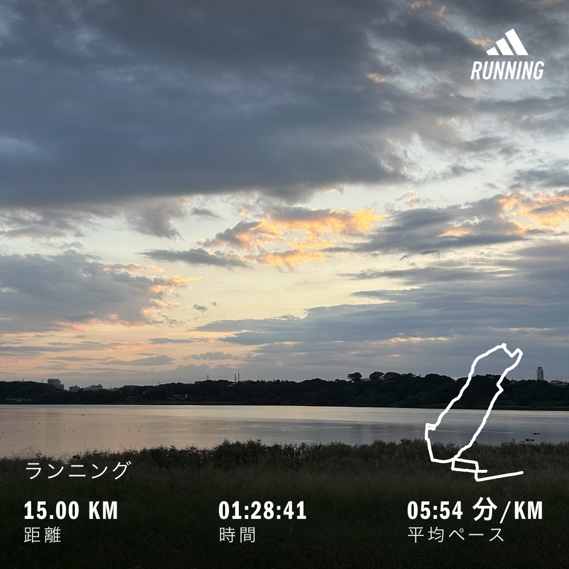okadakiran's tweet photo. おはよーございます🌤️
21℃、頑張った😊

#静岡マラソン エントリー完了🏃
目標は、#サブ4 です‼️

#朝ラン
#佐鳴湖 #湖岸ラン https://t.co/3ghHNTs4jc