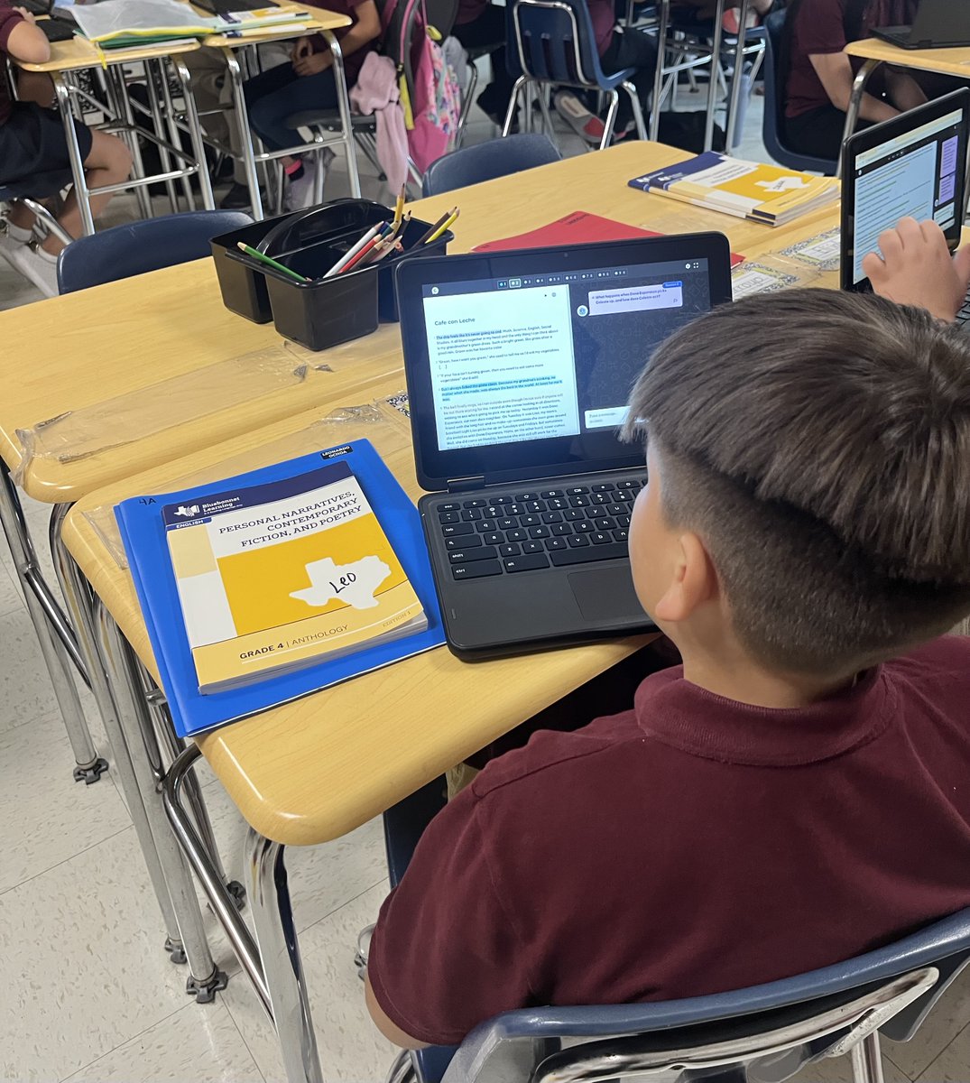 UTeachPD's tweet photo. Blended Learning Site Visit at Lighthouse Public Schools Day 3: Bluebonnet Learning in Action!

In Shannon Dugan’s fourth-grade RLA classroom, CourseMojo supported students with differentiated assistance and AI feedback during Tier 1 instruction. #BlendedLearning #CourseMojo https://t.co/L5kC5lWo6E