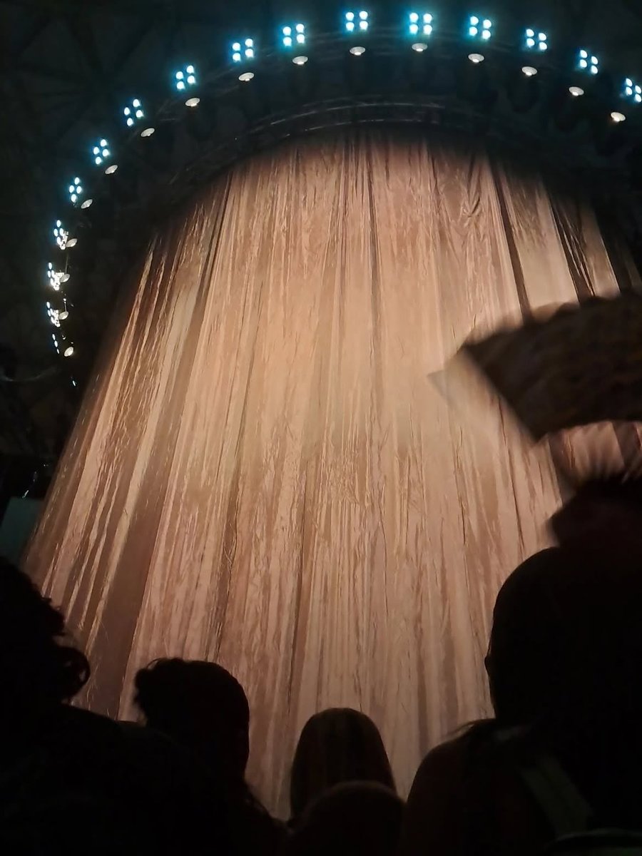 ZMBRACOM's tweet photo. Algumas fotos do palco para o show de hoje. https://t.co/2PTbjwtaGE