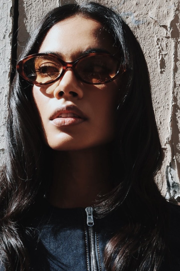 browngirlscene's tweet photo. supriya ganesh in paris for fashion week https://t.co/hr5VITFtHC