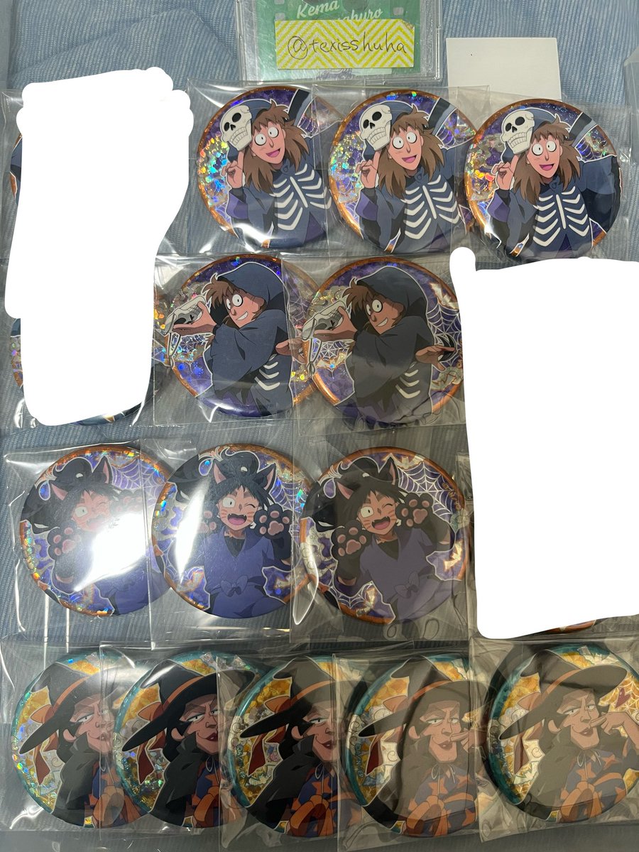 kemakemakemasii's tweet photo. 忍たま　譲渡　交換

譲:久々知/善法寺/土井/中在家/鉢屋/伝子(伝蔵)/福富/土井

求　食満/本垢@texisshuha 固定異種
　〜定価
コースターのみ、潮江/七松

久々知譲渡は同数抱き合わせ(異種の場合、交換厳しめに見ます)
コースターは善法寺/土井厳しめ

白線は推しのため、交換のみ
↓ https://t.co/1aouCRwb9a