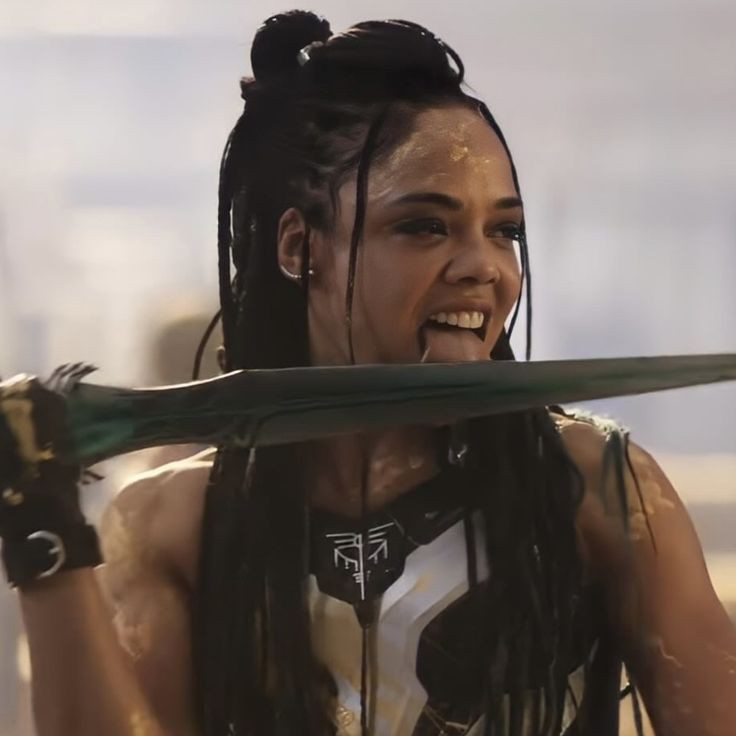 TheCinesthetic's tweet photo. Happy 43rd Birthday to Tessa Thompson! https://t.co/0nqk7B7dQH