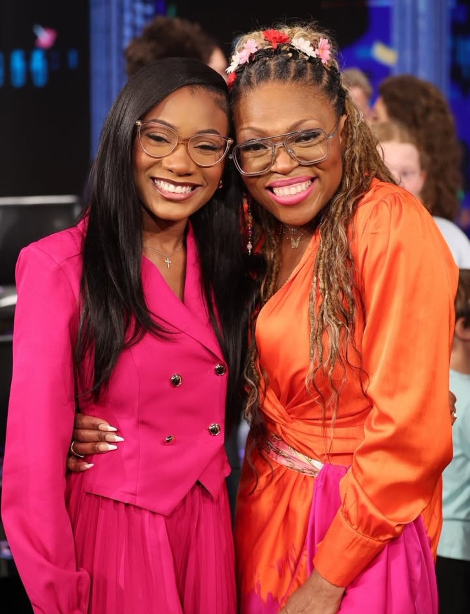 just_westy_'s tweet photo. Their finale outfit being the same color as when they were both on the block together!#BB28 https://t.co/9CHrU1A6aW