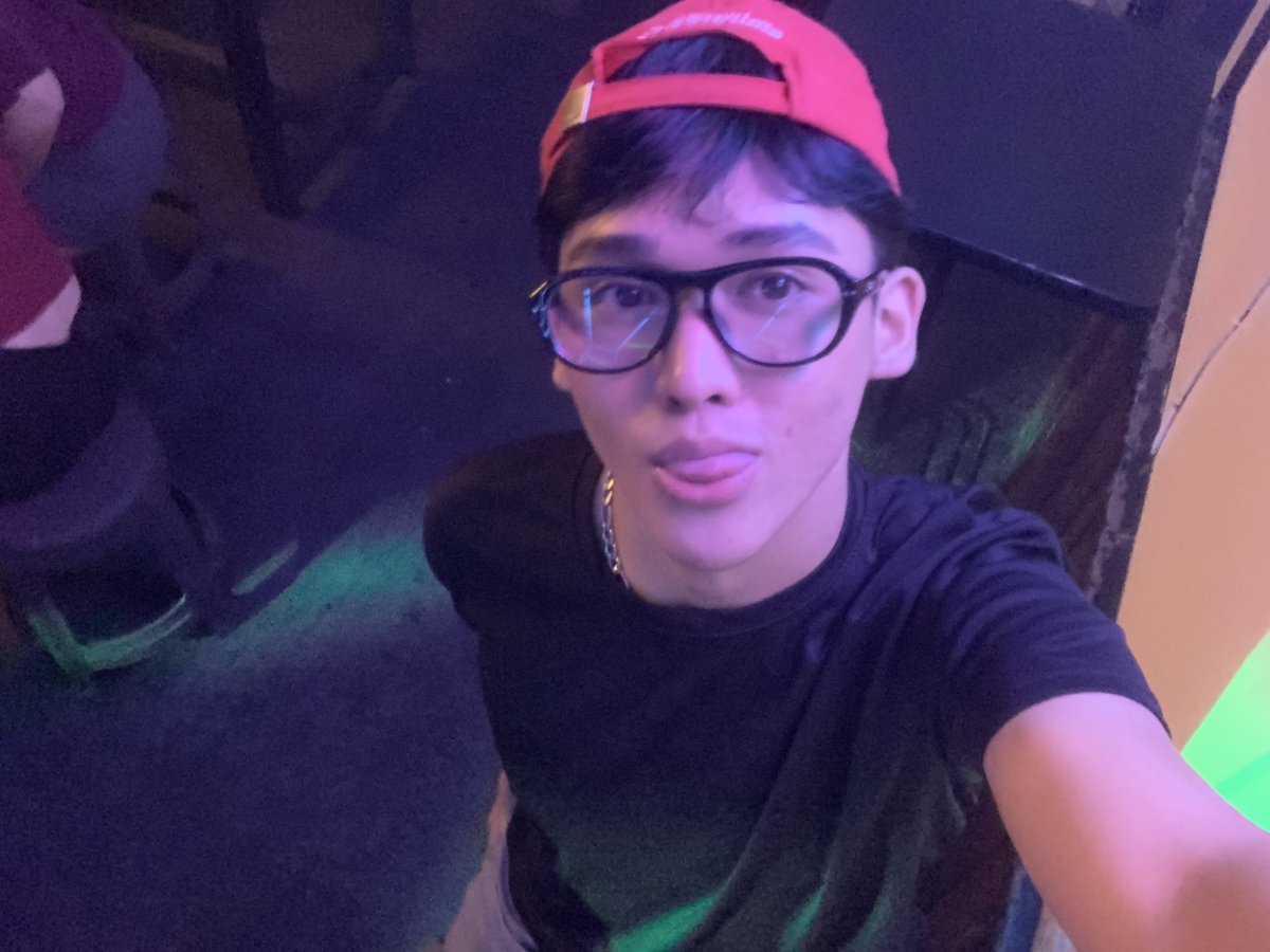 RayRai_0's tweet photo. Hello #alterbaguio eme HAHAHAHAH https://t.co/5AFyWoSms1