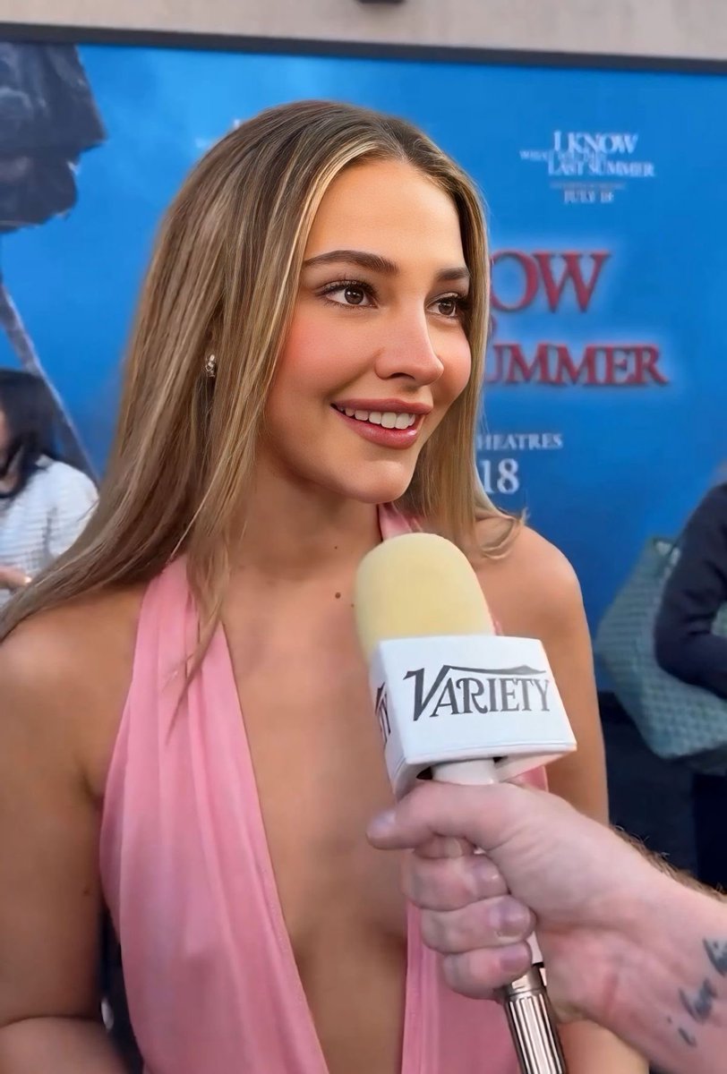 clinesbelmont's tweet photo. perfect beauty https://t.co/4e7ByJDuGV