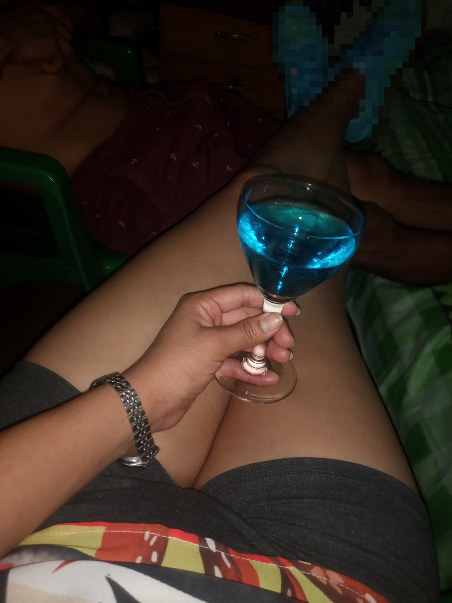 NattyDanip8a5's tweet photo. Algunas pareja o solo joven pará tomar y ver qué pasa mañana 🍻😈 https://t.co/0v4HoYcoly