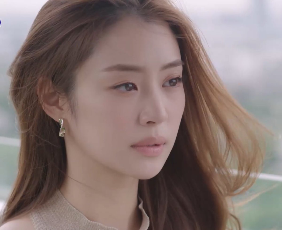 natshamiuu's tweet photo. sorry peem that happened to you but what were you talking about I mean sorry I had to rewind 

LENAMIU PLS LOVE EP4
#PlsLoveรักได้ไหมEP4 https://t.co/Eyo3segTP7