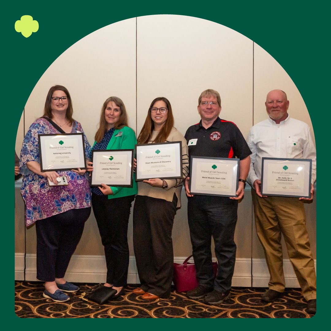 GSSEM's tweet photo. Want to say “thank you” to an awesome Girl Scout volunteer? Consider nominating them for a formal volunteer recognition this fall, including three brand new council awards! ✨
👉 Learn more at https://t.co/iSOjTsb8CE https://t.co/QSWndUAzbi