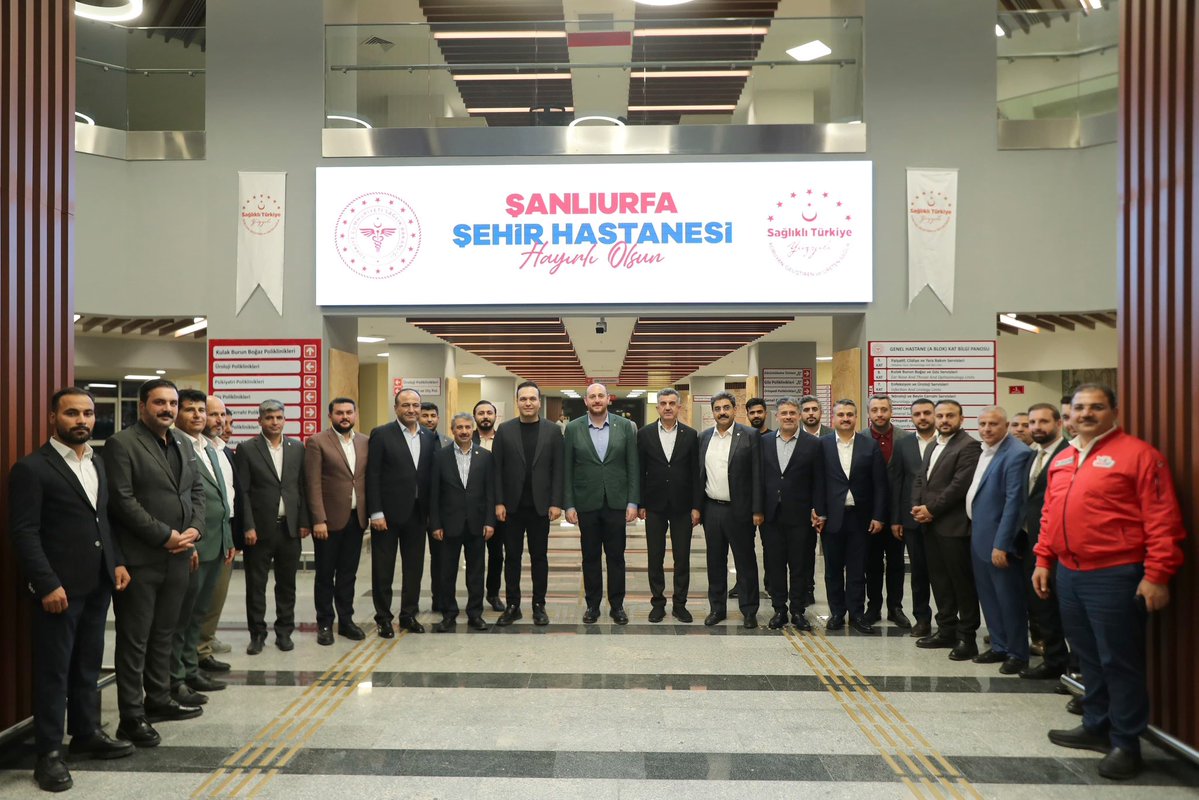 milhamigunbegi's tweet photo. 📍Şanlıurfa Şehir Hastanesi

Cumhurbaşkanımız Sayın Recep Tayyip Erdoğan teşrifleriyle açılacak olan Şanlıurfa Şehir Hastanesini AK Parti Genel Başkan Yardımcımız, Teşkilat Başkanımız Sayın @abuyukgumus, AK Parti Genel Merkez Gençlik Kolları Başkanımız Sayın @avyusufibis ve heyetleri ile birlikte ziyaret ettik, yapılan çalışmalar hakkında bilgi aldık.

Sağlık alanındaki bu önemli hizmetin açılışına tüm Halkımız Davetlidir.

🗓️ 3 Ekim 2026 Cumartesi
⏰ 15.00
📍 Şanlıurfa Şehir Hastanesi

#ReisŞanlıurfayaGeliyor
@RTErdogan @Akparti @hakanaksu058 @farukaytek @mcanpolatnet @FIRATKORAN @byildiz63 @MustafaAlkayis @furkankucukk_ @mbagmanci63