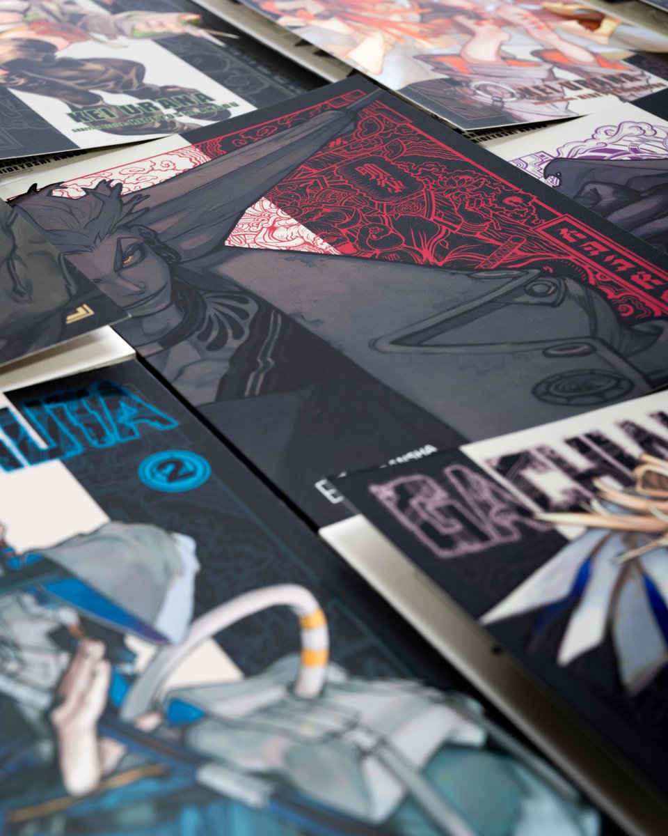 KodanshaManga's tweet photo. The massive Gachiakuta by @KEI_URANA &amp; @3aruyanen is getting its first-ever box set - and we've got an exclusive first look at it!

Collecting Volumes 1-10 + reusable bag, the Gachiakuta Dumpster Season 1 Manga Box Set is out on 10/13. Pre-order it here: https://t.co/EW8RAFDTT6 https://t.co/cLZQn46O1V