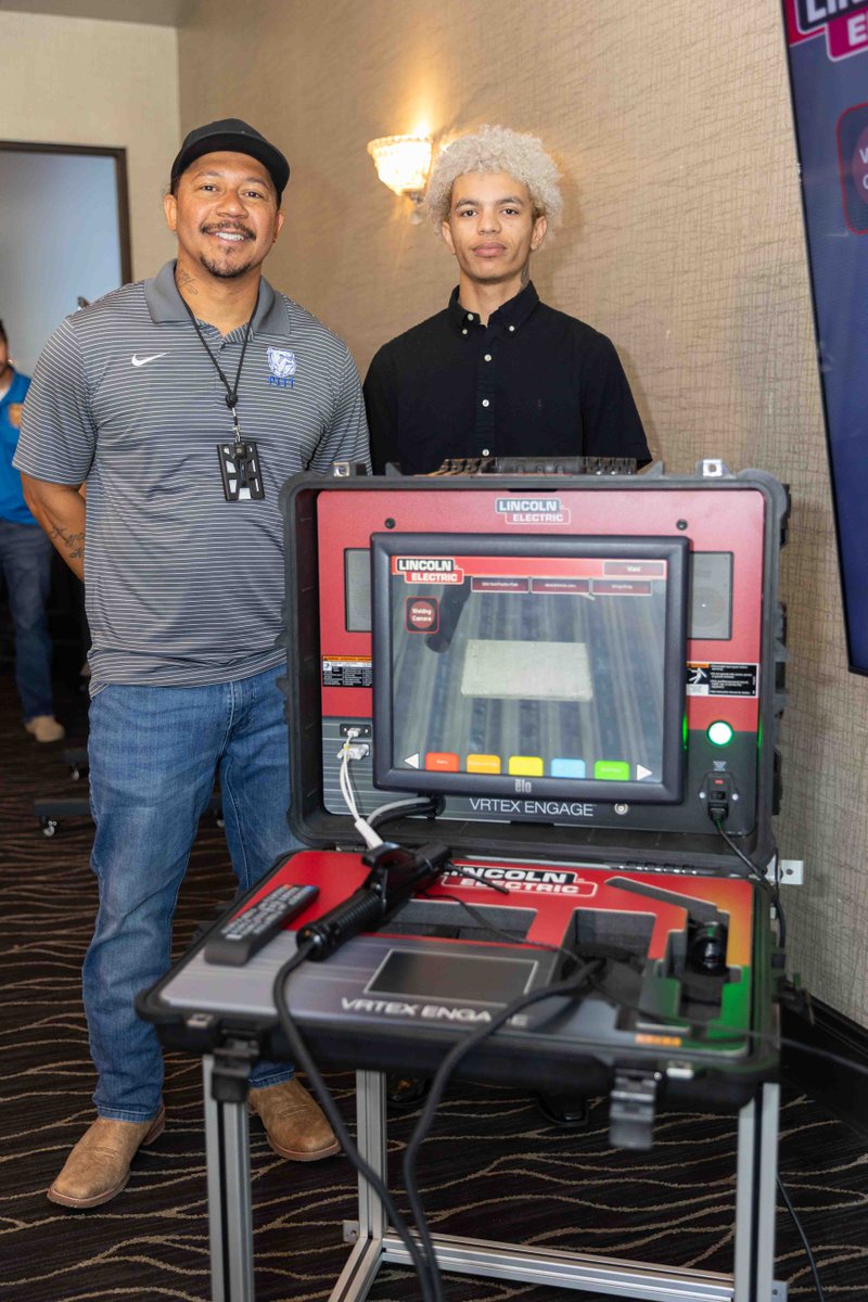 PittCC's tweet photo. Yesterday’s Better Skills, Better Jobs Fair brought 1,000+ attendees with live PCC demos in AI, welding, biotech, and our Industrial Systems Tech mobile lab!

Thank you to our PCC faculty, staff, Career Services, and Business &amp; Workforce Solutions teams for making it all happen. https://t.co/v9KloQN2RZ