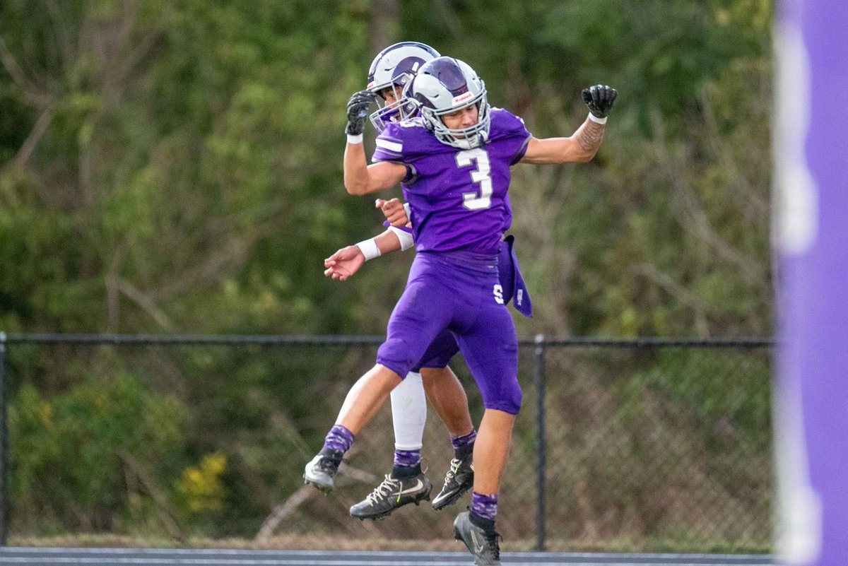 AaronKDesigns's tweet photo. Varsity football has a bye this week, so let’s rewind. 🏈💜

What’s your favorite Rams football moment from the season so far? A big play, a sideline celebration, or cheering with family? Tell me the moment you’d frame. 📸

#StrasburgRams #RamsFootball #fn5gl #entry https://t.co/dZ6FDidaw7