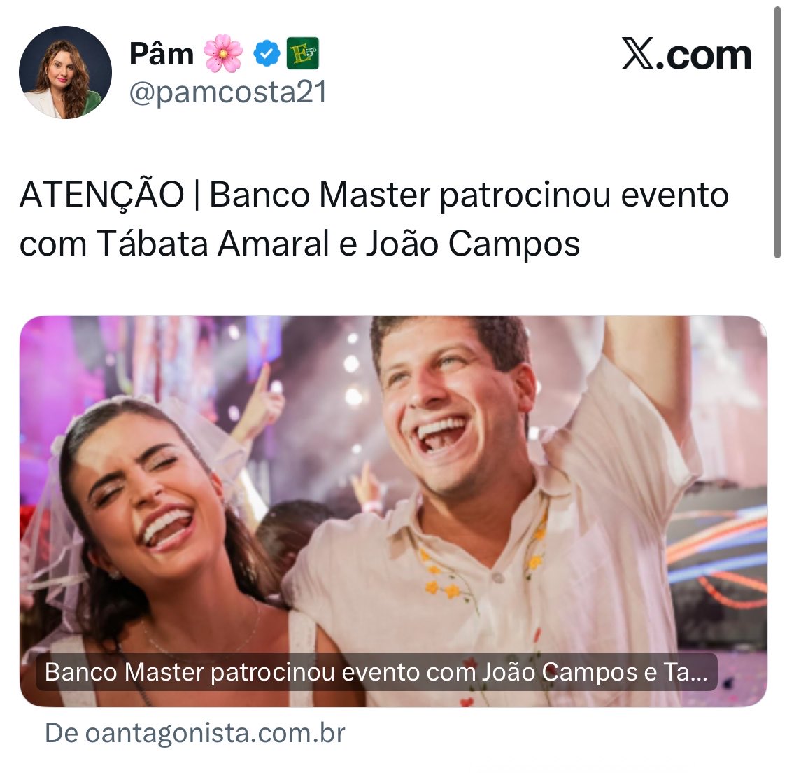 ericksalzerr's tweet photo. Logo o casal do padrinho Alexandre de Moraes? Nossa! Que novidade! A dona da moral e dos costumes já se pronunciou? Não! É uma hipócrita nojenta! https://t.co/REv0XBwmv9