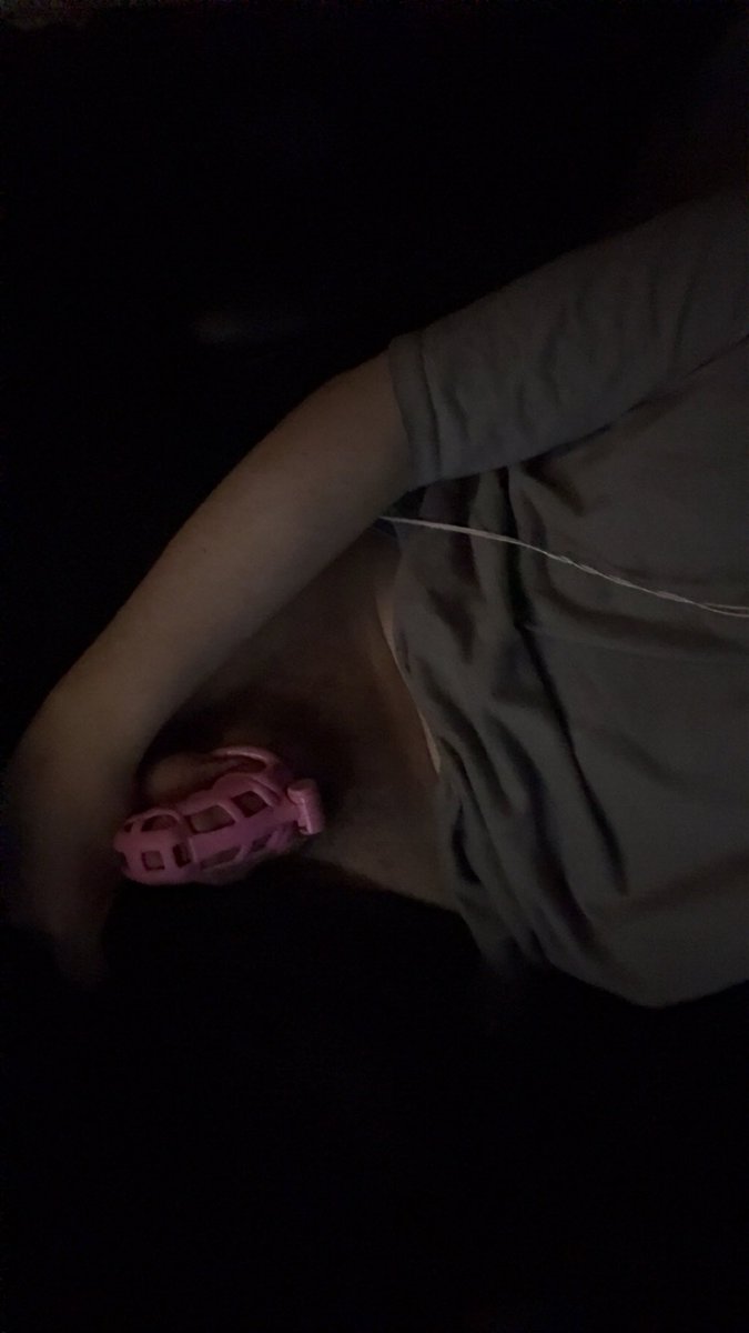 Japtzi8r's tweet photo. Locktober day 2 
#gay #chastity #locktober https://t.co/pxz2Mr45n8