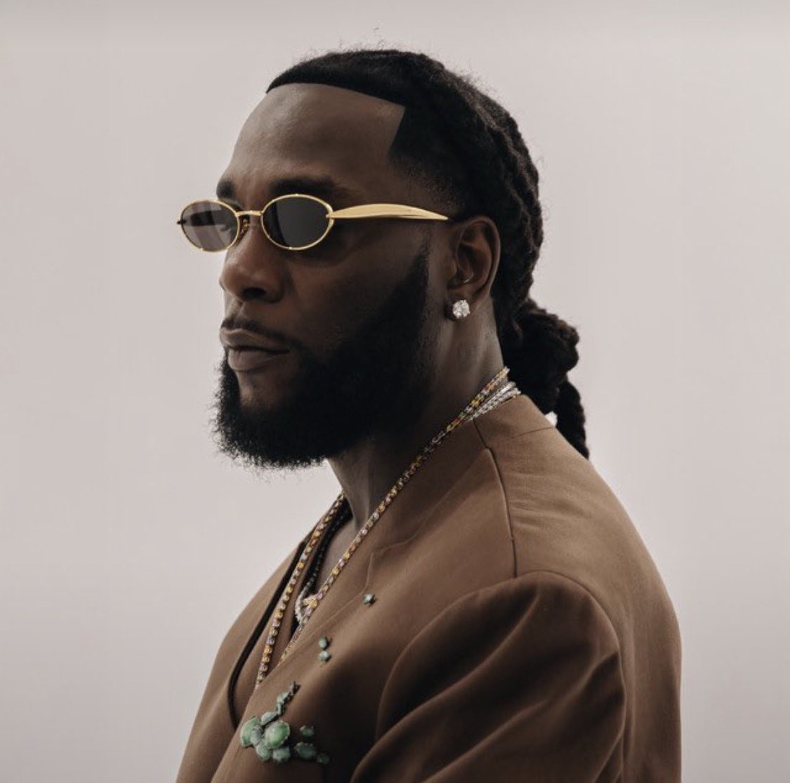 Eastboyye's tweet photo. Burna Boy                                                        ??? https://t.co/QxEn4hmVhG