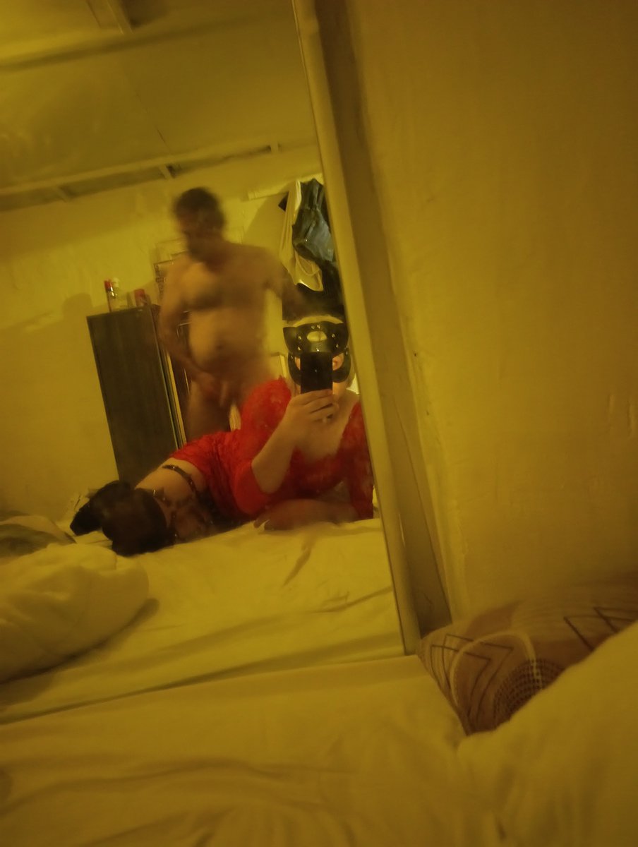 BurcunuzTS's tweet photo. Şuan böyleyiz sabaha kadar takilcak kimler var #bodrum #bodrumaktif #bodrumpasif #bodrumgay #bodrumcd  #bodrumtravesti 🧊😈🔞 https://t.co/IF6cr4CPRH