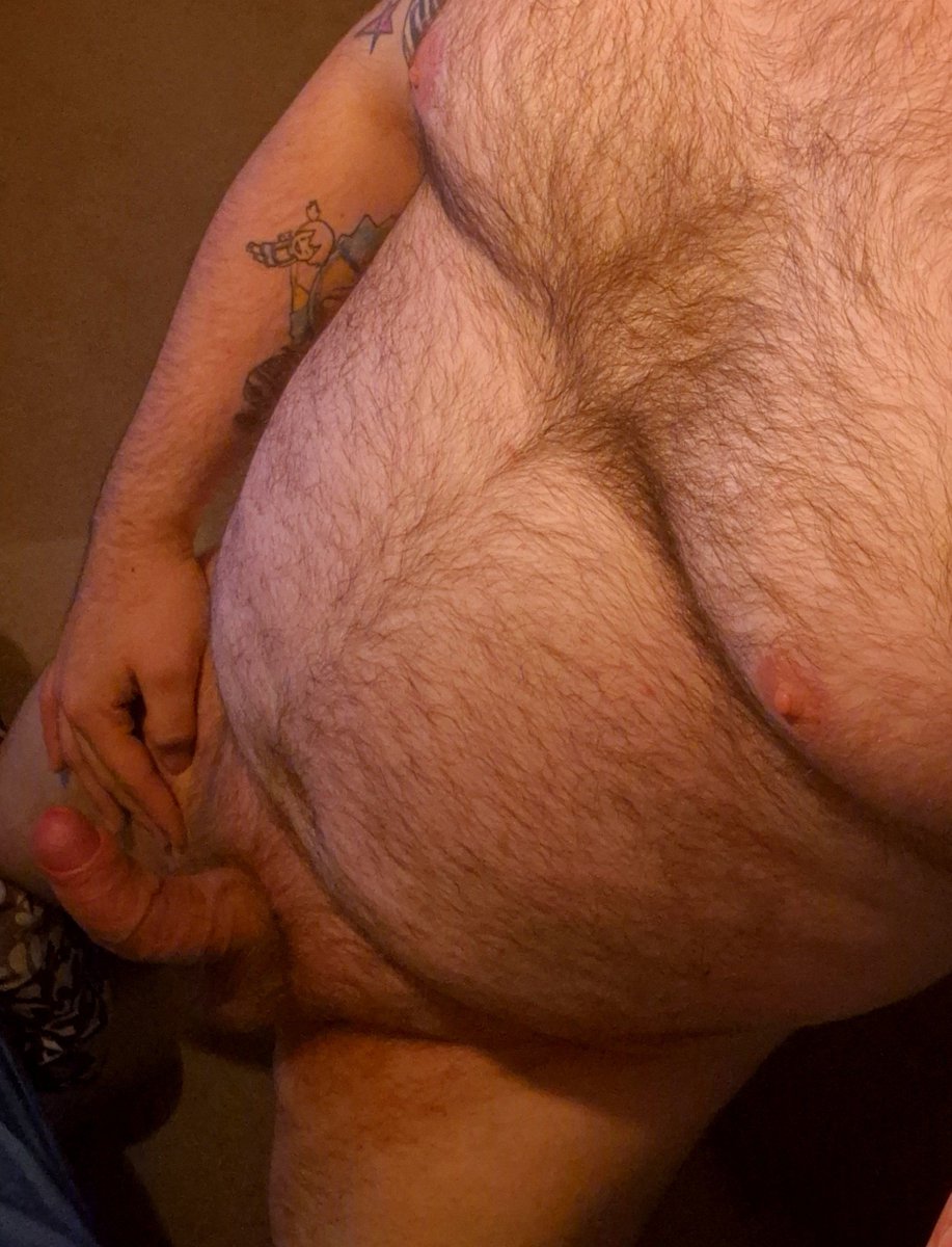 cubmartyn's tweet photo. Daddy need his dick drained 💦💦 https://t.co/Yt0ak4yYos